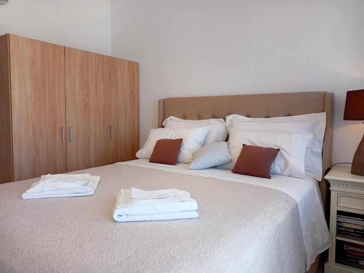 Amphitrite'S Haven - Cycladic House In Marpissa, Paros Villa Exterior photo
